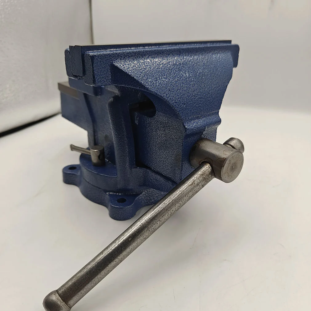 Efficient Practical Bench Vise